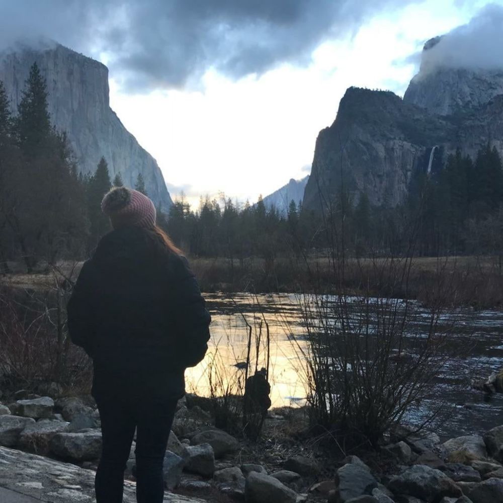 Meet your Posher, Edith